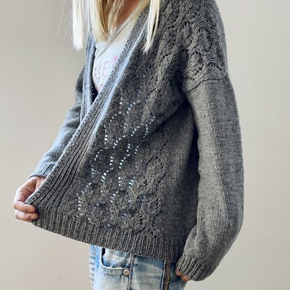 Elah Sweater by Isabell Kraemer KAL with Monica Pattern