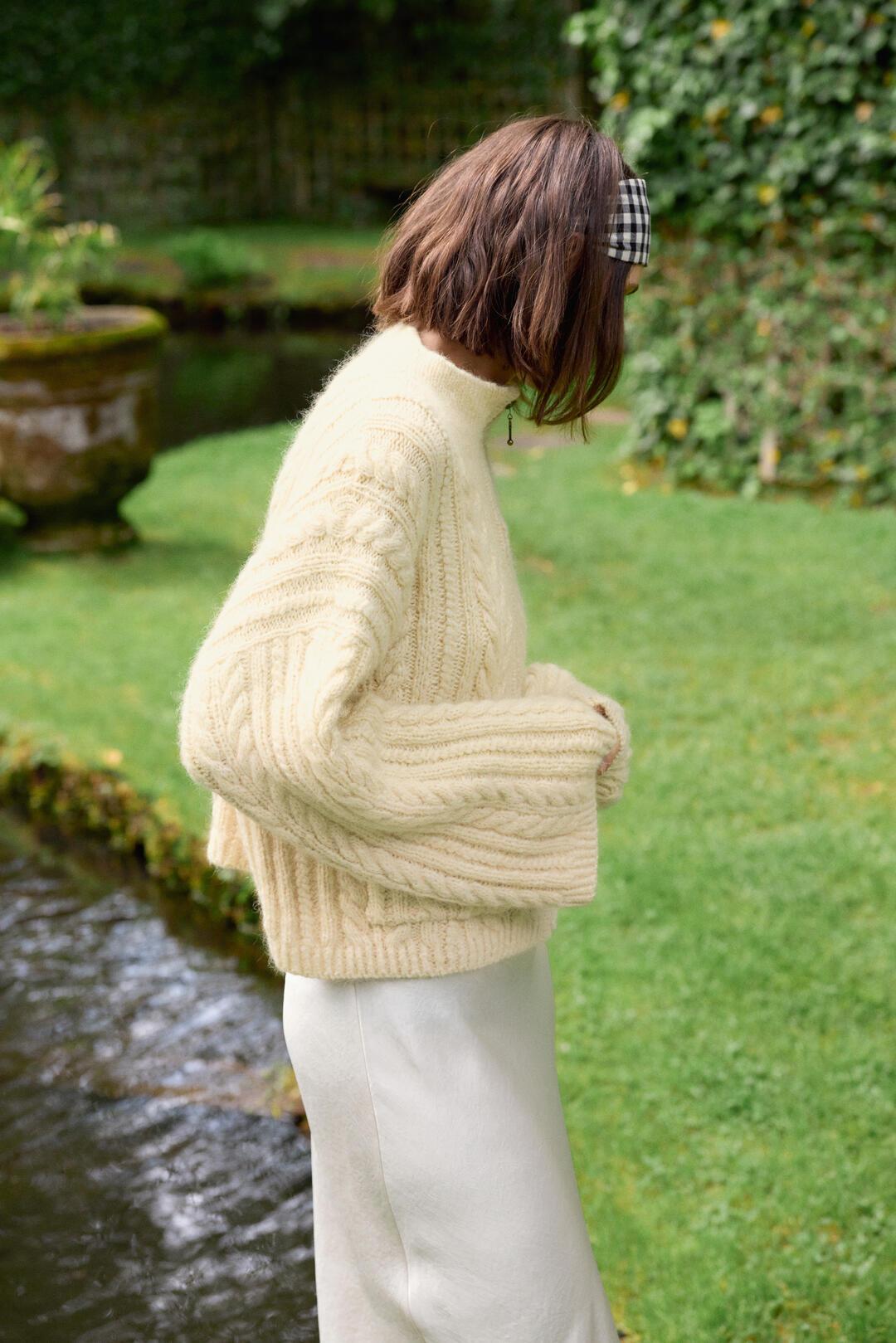 KAJA JACKET - Image 4